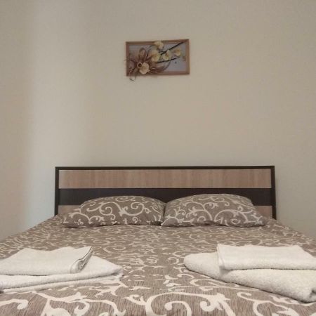Затишна Квартира Lejlighed Rivne Eksteriør billede
